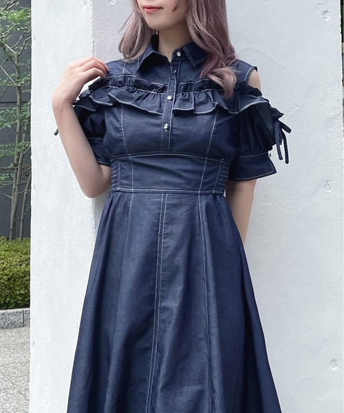 ❤️25新作 新品♡ SelfPortrait ベージュロングワンピース♡　F21 セール】肩開きフリルロングワンピース（ワンピース）｜abc une