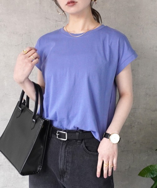 SELECT LEVERY(セレクトリベリー)の「フレンチスリーブTシャツ(Tシャツ/カットソー・レディース・ブラック/パープル/オフホワイト/ベージュ・MEDIUM)」の4枚目の写真