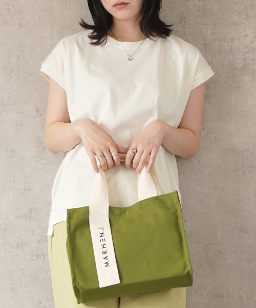 SELECT LEVERY(セレクトリベリー)の「フレンチスリーブTシャツ(Tシャツ/カットソー・レディース・ブラック/パープル/オフホワイト/ベージュ・MEDIUM)」の7枚目の写真