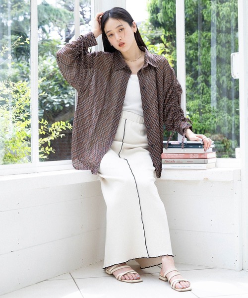 RAGEBLUE（レイジブルー）の「袖シャーリングBIGチェックシアーシャツ（シャツ/ブラウス・レディース・ブラウン/ブルー・FREE）」の8枚目の写真