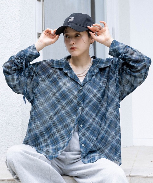 RAGEBLUE（レイジブルー）の「袖シャーリングBIGチェックシアーシャツ（シャツ/ブラウス・レディース・ブラウン/ブルー・FREE）」の13枚目の写真