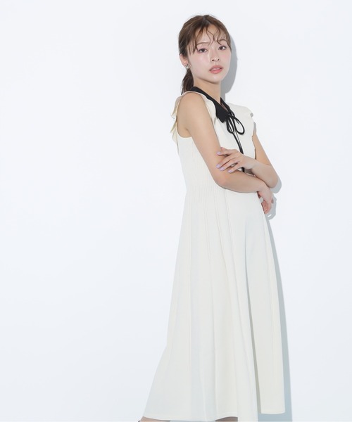 JILL by JILL STUART（ジルバイジルスチュアート）の「◇コルセットリブ襟付きニットワンピース（ワンピース・レディース・ホワイト/モカ/ブラック・FREE）」の19枚目の写真