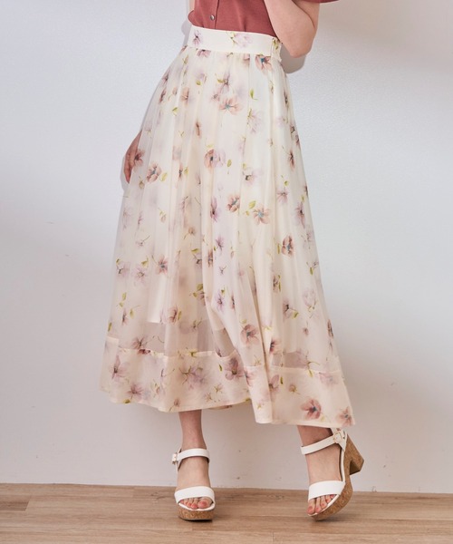 31 Sons de mode（トランテアン　ソン　ドゥ　モード）の「花柄シアーフレアースカート（スカート・レディース・オフホワイト/ベージュ・S/M）」の11枚目の写真