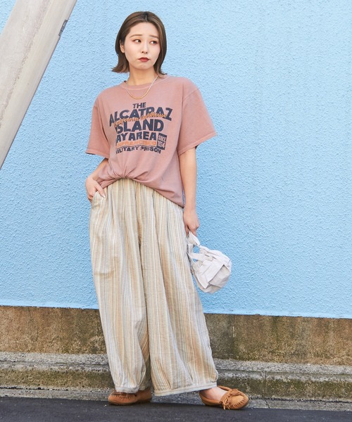 CUBE SUGAR（キューブシュガー）の「26/-OE天竺ピグメント染めロゴプリントビッグTシャツ（Tシャツ/カットソー・レディース・ピンク/スミクロ/パープル/ナチュラル・M）」の19枚目の写真