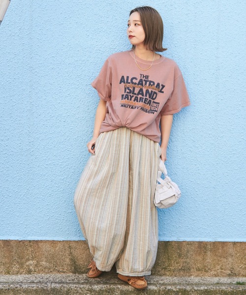 CUBE SUGAR（キューブシュガー）の「26/-OE天竺ピグメント染めロゴプリントビッグTシャツ（Tシャツ/カットソー・レディース・ピンク/スミクロ/パープル/ナチュラル・M）」の18枚目の写真