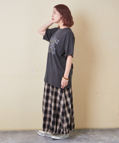 CUBE SUGAR（キューブシュガー）の「26/-OE天竺ピグメント染めロゴプリントビッグTシャツ（Tシャツ/カットソー・レディース・ピンク/スミクロ/パープル/ナチュラル・M）」の15枚目の写真