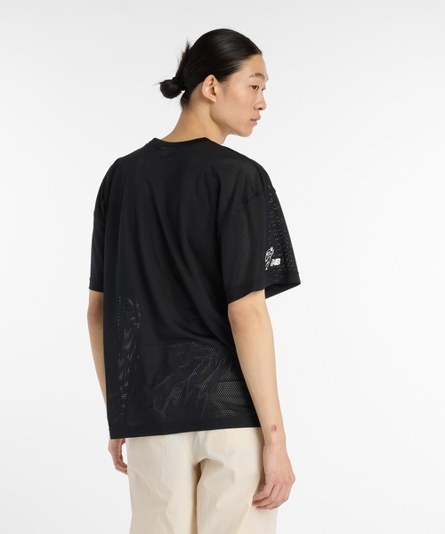 NEW BALANCE（ニューバランス）の「大谷翔平 メッシュショートスリーブトップ（Tシャツ/カットソー・メンズ・オフホワイト/チャコールグレー・SMALL/MEDIUM/LARGE/X-LARGE/XX-LARGE）」の4枚目の写真