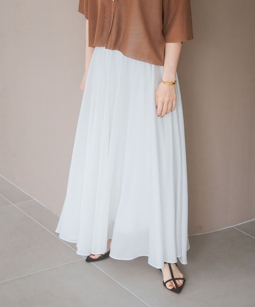 A part by（アパートバイ）の「シアーサーキュラーフレアスカート（スカート・レディース・カーキ/ピンク系その他/オフホワイト・SMALL/MEDIUM）」の8枚目の写真