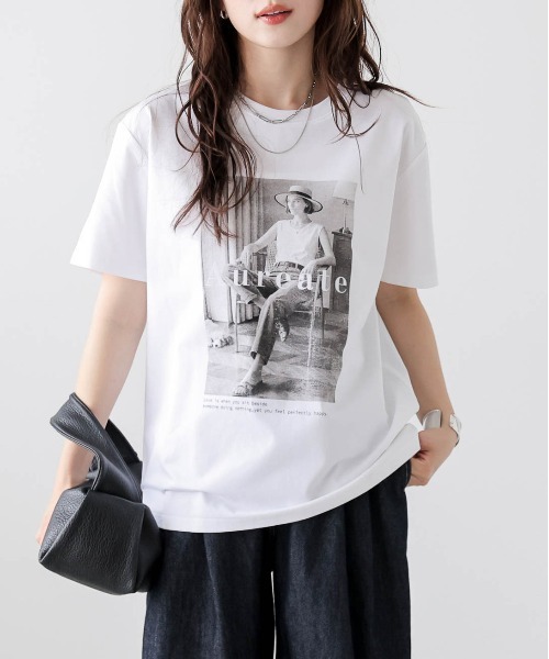 Lajour(ラジュール)の「【日本製】機能性・デザイン性も備えたTシャツ/接触冷感/UVカット(Tシャツ/カットソー・レディース・ホワイト/オートミール/ブラック・フリー)」の2枚目の写真