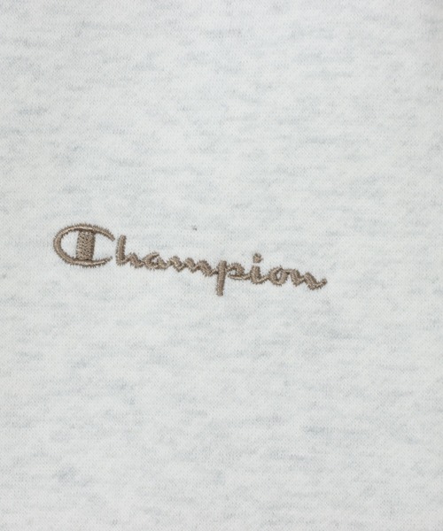 Champion(チャンピオン)の「【Champion/チャンピオン】レディース ベーシック モックネックスウェットシャツ(スウェット・レディース・ベージュ系2/オートミール/グレー/ブラック・LARGE/MEDIUM)」の12枚目の写真