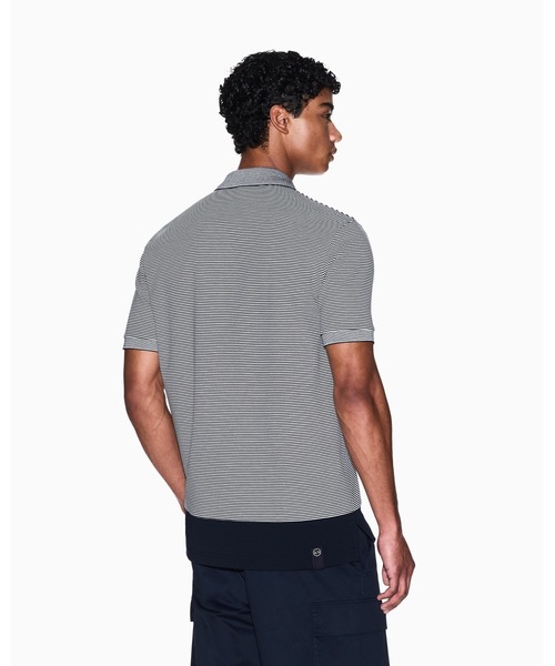 ARMANI EXCHANGE(アルマーニエクスチェンジ)の「【A|X アルマーニ エクスチェンジ】AXロゴ ストライプ 半袖ポロシャツ/REGULAR(ポロシャツ・メンズ・ホワイト×ネイビー・LARGE/MEDIUM/SMALL/X-LARGE/X-SMALL/XX-LARGE)」の2枚目の写真