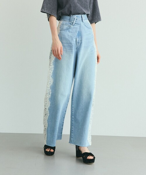 GRACE CLASS（グレースクラス）の「サイドレースデニムパンツ（デニムパンツ・レディース・サックスブルー/ブラック・36/38）」の3枚目の写真