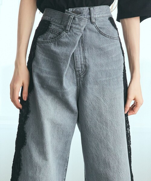 GRACE CLASS（グレースクラス）の「サイドレースデニムパンツ（デニムパンツ・レディース・サックスブルー/ブラック・36/38）」の17枚目の写真