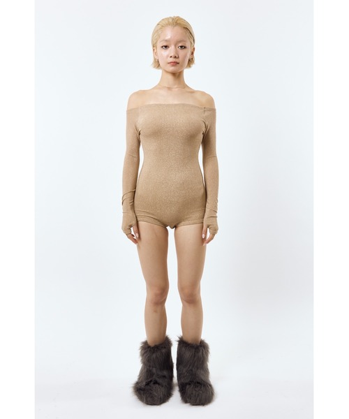 DLESS(ドレス)の「Off shoulder bodysuits/オフショルダーロングスリーブボディスーツ(Tシャツ/カットソー・レディース・ブラック/ゴールド/ブラウン・X-SMALL/SMALL)」の13枚目の写真