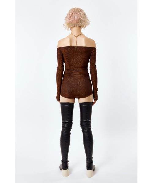 DLESS(ドレス)の「Off shoulder bodysuits/オフショルダーロングスリーブボディスーツ(Tシャツ/カットソー・レディース・ブラック/ゴールド/ブラウン・X-SMALL/SMALL)」の12枚目の写真