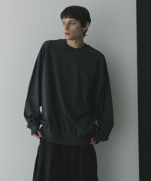 remer(リメール)の「remer 26秋冬新作 - loose basic sweat long Tee / 裏毛レススウェットロンT(スウェット・メンズ・ライトグレー/ブルー/チャコールグレー/ブラック/テラコッタ/ダークグレー・LARGE/MEDIUM/SMALL/X-SMALL)」の17枚目の写真