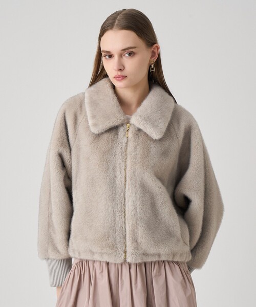 ANAYI（アナイ）の「フェイクミンクファーブルゾン（ブルゾン・レディース・グレイッシュベージュ/ベージュ/モカ・38/36/34）」の3枚目の写真