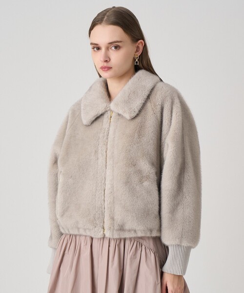 ANAYI（アナイ）の「フェイクミンクファーブルゾン（ブルゾン・レディース・グレイッシュベージュ/ベージュ/モカ・38/36/34）」の4枚目の写真