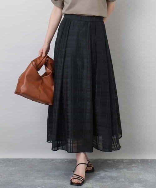 MK MICHEL KLEIN（エムケーミッシェルクラン）の「シアードビーチェックスカート/洗える（スカート・レディース・グレー/ブラック・38）」の2枚目の写真