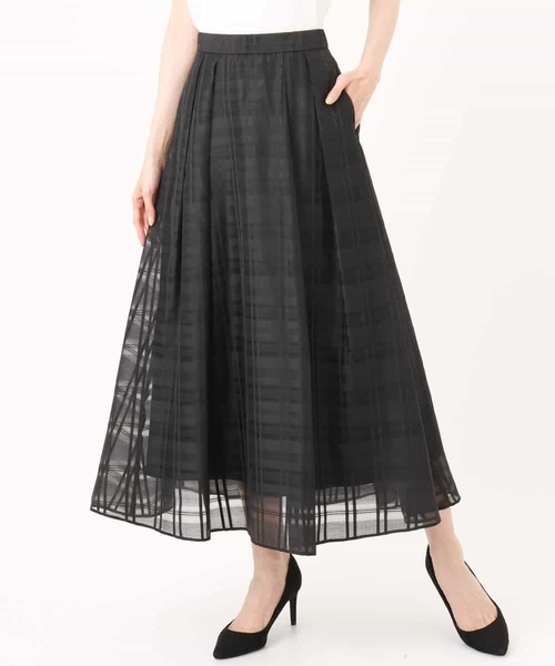 MK MICHEL KLEIN（エムケーミッシェルクラン）の「シアードビーチェックスカート/洗える（スカート・レディース・グレー/ブラック・38）」の4枚目の写真