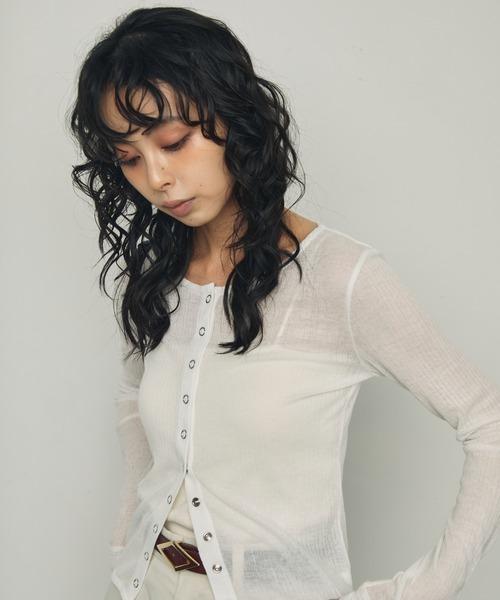 Trish(トリッシュ)の「シアーテレコカーディガン(カーディガン/ボレロ・レディース・ブラック/ホワイト/ブルー・FREE)」の9枚目の写真