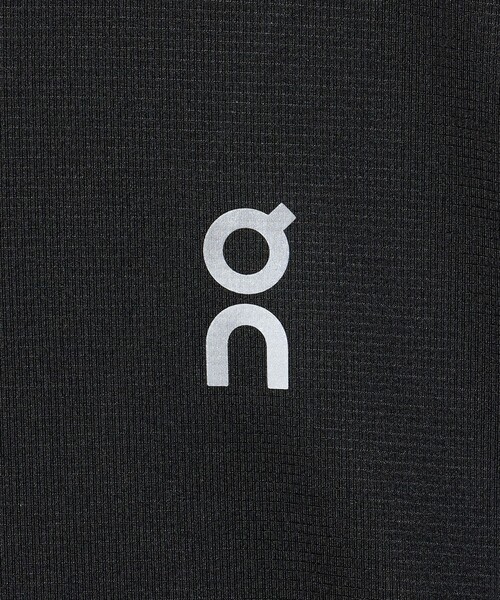 On(オン)の「<On>Core-T/コアTシャツ(Tシャツ/カットソー・メンズ・ブラック・XL/M/S/L)」の6枚目の写真