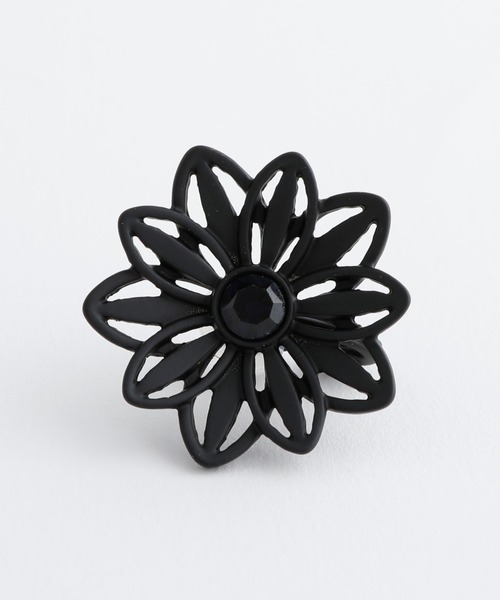 JewCas（ジュアキャス）の「JewCas フラワーリボン＋ガラスストーンFlower Ribbonエアフィットイヤリング[JC4905]（イヤリング・レディース・ホワイト/ブラック・FREE）」の8枚目の写真