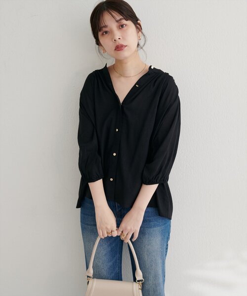 natural couture（ナチュラルクチュール）の「【WEB限定】麻混ギャザーブラウス（シャツ/ブラウス・レディース・ネイビー/パープル系その他/ブラウン/ブラック/オフホワイト/ブルー・FREE）」の15枚目の写真