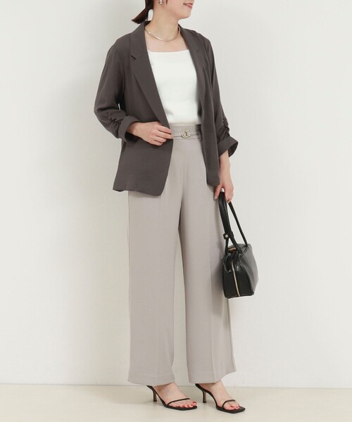 MICO COULIER（ミコクリエ）の「ポリワッシャーカルゼテーラードジャケット（テーラードジャケット・レディース・グレイッシュベージュ/チャコールグレー・38）」の14枚目の写真