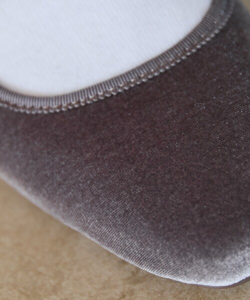 FREAK'S STORE(フリークスストア)の「限定展開 ベロア スクエア パンプス(パンプス・レディース・ピンク/ブラック/グレー・36/37/38)」の8枚目の写真