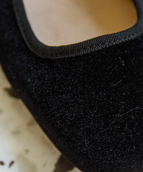 FREAK'S STORE(フリークスストア)の「限定展開 ベロア スクエア パンプス(パンプス・レディース・ピンク/ブラック/グレー・36/37/38)」の12枚目の写真