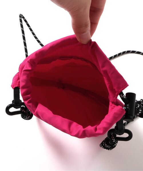 BREEZE（ブリーズ）の「one by more ネックポーチ（ポーチ・キッズ・ピンク/ネイビー/ブラック・FREE）」の6枚目の写真