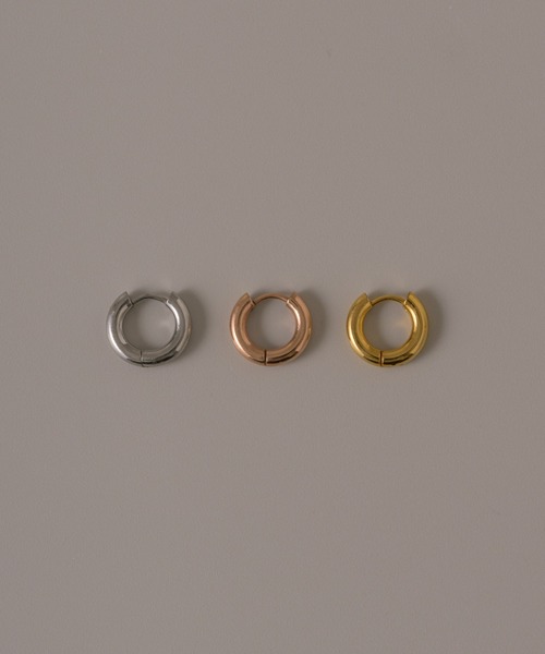 muku(ムク)の「PIERCE/MINI HOOP(ピアス(両耳用)・レディース・シルバー/ゴールド/シャンパン・FREE)」の3枚目の写真