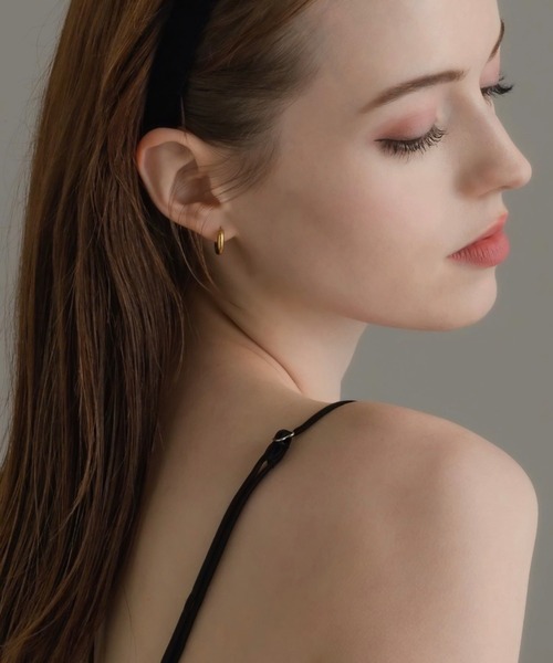 muku(ムク)の「PIERCE/MINI HOOP(ピアス(両耳用)・レディース・シルバー/ゴールド/シャンパン・FREE)」の17枚目の写真