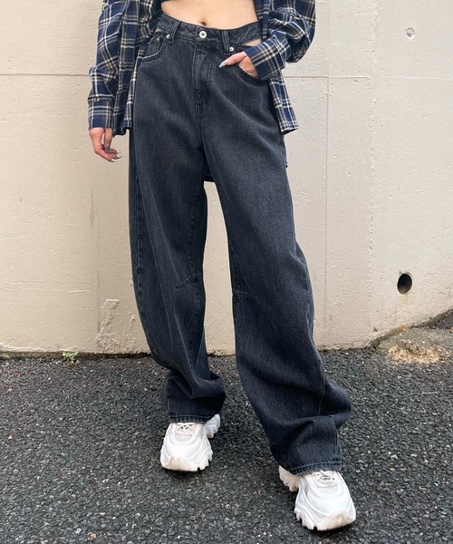 BACK TO THE FIELD（バック トゥー ザ フィールド）の「【MLB】ウエストカットカーブデニム（デニムパンツ・レディース・ブラック/ブルー/インディゴブルー・SMALL/MEDIUM）」の8枚目の写真