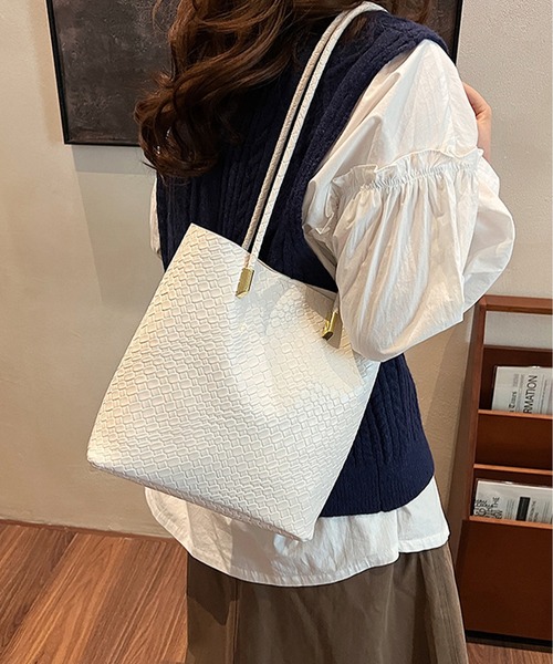 M2SUQARED(エムツースクエア)の「【M2SUQARED/エムツースクエア】ロングハンドルスクエアバッグ(トートバッグ・レディース・ベージュ/ブラック/ブラウン/ホワイト/レッド/ダークブラウン・FREE)」の1枚目の写真