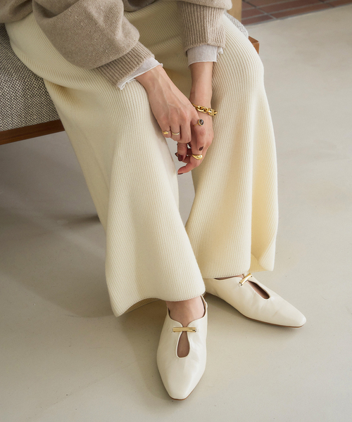 LE TALON（ルタロン）の「フロントメタルバブーシュ（バレエシューズ・レディース・アイボリー/ブラウン/ブラック系その他・22.5cm/22cm/23.5cm/25cm/24cm/24.5cm/23cm）」の10枚目の写真