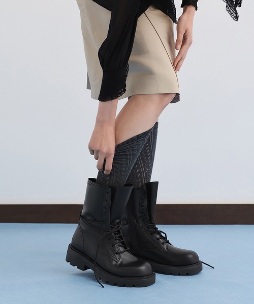 CHARLES & KEITH(チャールズ & キース)の「レースアップ サイドジップカーフブーツ(ブーツ・レディース・ダークブラウン/ブラック・23cm/23.5cm/24.5cm)」の1枚目の写真