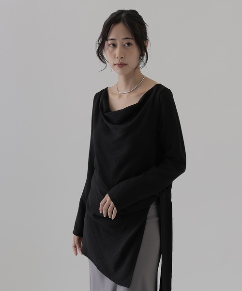 SUWDEE(スーディー)の「side slit belted tunic tops(Tシャツ/カットソー・レディース・チャコールグレー/ブラック/ホワイト・FREE)」の3枚目の写真
