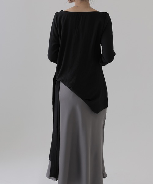 SUWDEE(スーディー)の「side slit belted tunic tops(Tシャツ/カットソー・レディース・チャコールグレー/ブラック/ホワイト・FREE)」の13枚目の写真