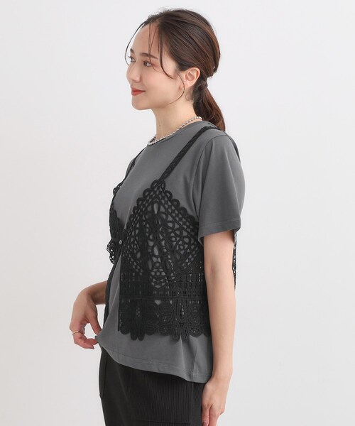 Cutie Blonde(キューティーブロンド)の「【2点セット/ひんやり】レースビスチェ+Tシャツ(その他トップス・レディース・ダークブラウン/ブラック/オフホワイト・02/04/01/03)」の5枚目の写真