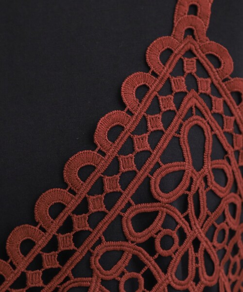 Cutie Blonde(キューティーブロンド)の「【2点セット/ひんやり】レースビスチェ+Tシャツ(その他トップス・レディース・ダークブラウン/ブラック/オフホワイト・02/04/01/03)」の15枚目の写真