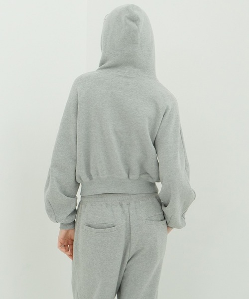 CLANE（クラネ）の「LOGO COMPACT ZIP UP HOODIE（パーカー・レディース・グレー/ブラック/ホワイト・2/1）」の16枚目の写真