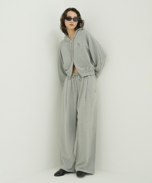 CLANE（クラネ）の「LOGO COMPACT ZIP UP HOODIE（パーカー・レディース・グレー/ブラック/ホワイト・2/1）」の14枚目の写真