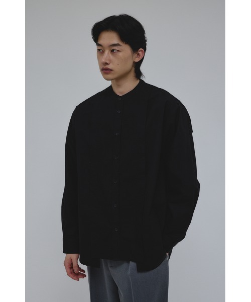 STYLEMIXER（スタイルミキサー）の「タックデザインノーカラーシャツ（シャツ/ブラウス・メンズ・ホワイト/ライトカーキ/ブラック・MEDIUM/LARGE）」の3枚目の写真