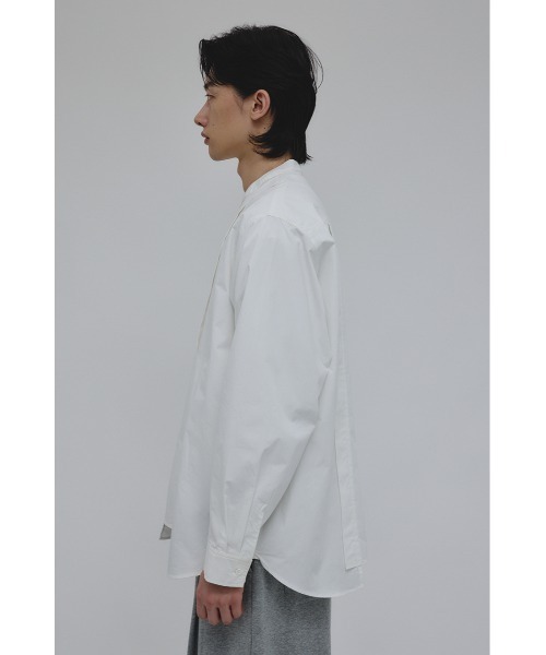 STYLEMIXER（スタイルミキサー）の「タックデザインノーカラーシャツ（シャツ/ブラウス・メンズ・ホワイト/ライトカーキ/ブラック・MEDIUM/LARGE）」の7枚目の写真