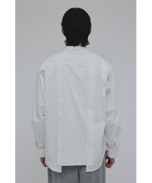 STYLEMIXER（スタイルミキサー）の「タックデザインノーカラーシャツ（シャツ/ブラウス・メンズ・ホワイト/ライトカーキ/ブラック・MEDIUM/LARGE）」の8枚目の写真