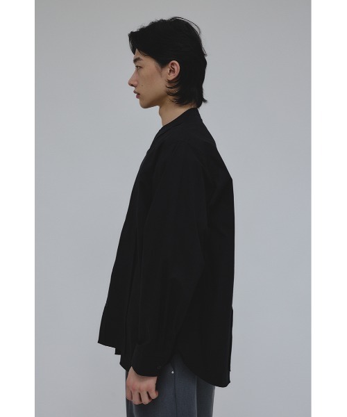 STYLEMIXER（スタイルミキサー）の「タックデザインノーカラーシャツ（シャツ/ブラウス・メンズ・ホワイト/ライトカーキ/ブラック・MEDIUM/LARGE）」の19枚目の写真