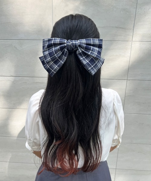 F i.n.t(フィント)の「【一部店舗限定展開】アソートビッグリボンバレッタ/fint フィント(バレッタ/ヘアクリップ・レディース・チャコールグレー/グレー/ブラック×ホワイト/ネイビー×ホワイト・FREE)」の17枚目の写真