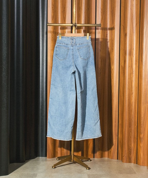 ROSE BUD（ローズバッド）の「WIDE DENIM PANTS（デニムパンツ）」 - WEAR